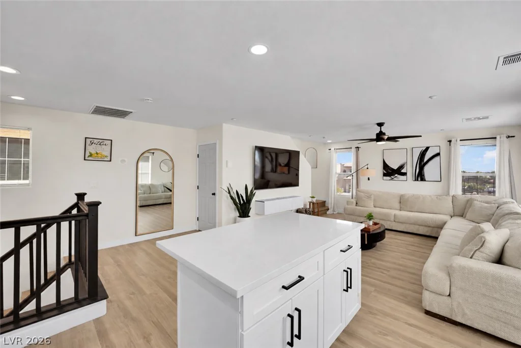 8920 Carter Montgomery, Las Vegas, NV 89149