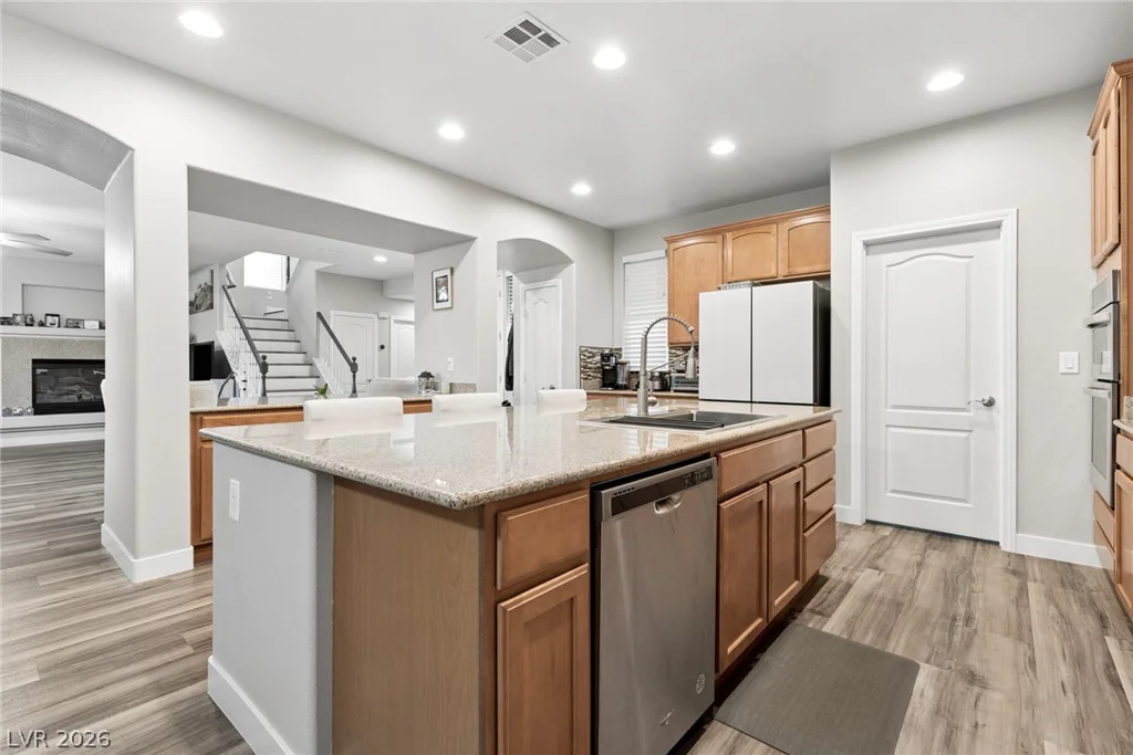 8212 Chimney Bluffs, North Las Vegas, NV 89085