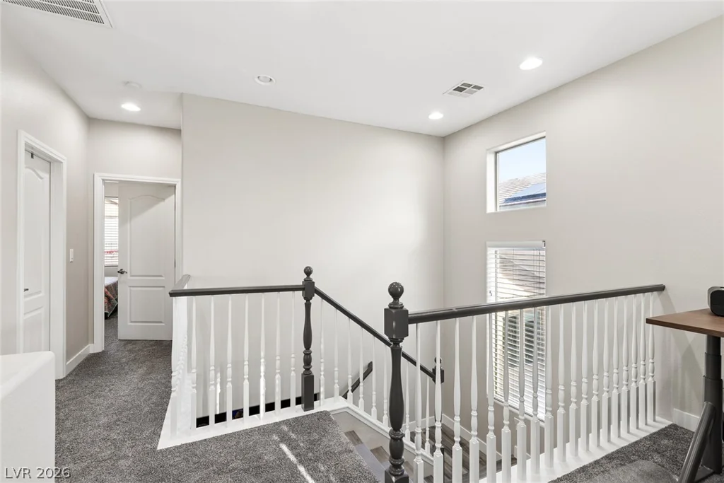 8212 Chimney Bluffs, North Las Vegas, NV 89085