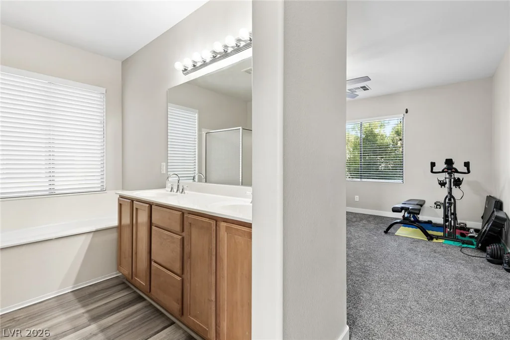 8212 Chimney Bluffs, North Las Vegas, NV 89085