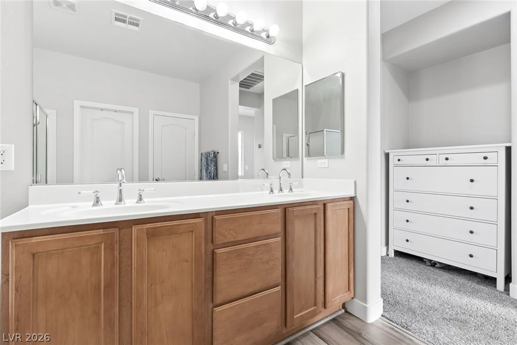 8212 Chimney Bluffs, North Las Vegas, NV 89085