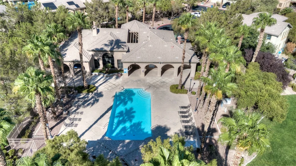 8212 Chimney Bluffs, North Las Vegas, NV 89085