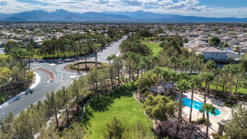 8212 Chimney Bluffs, North Las Vegas, NV 89085