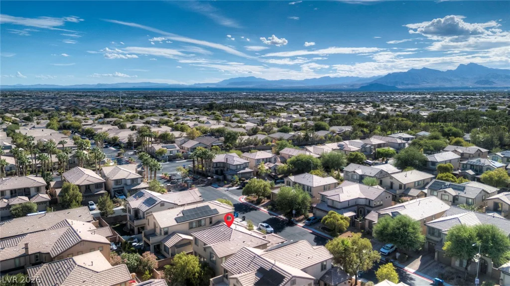 8212 Chimney Bluffs, North Las Vegas, NV 89085