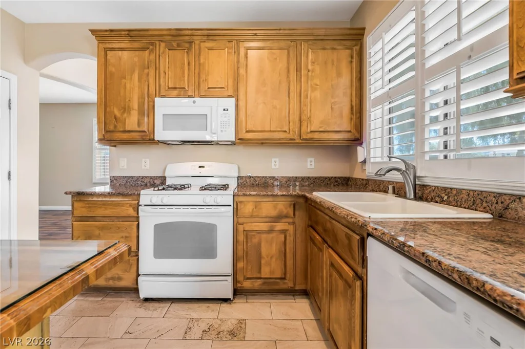 6041 Sundial Crest, Las Vegas, NV 89120