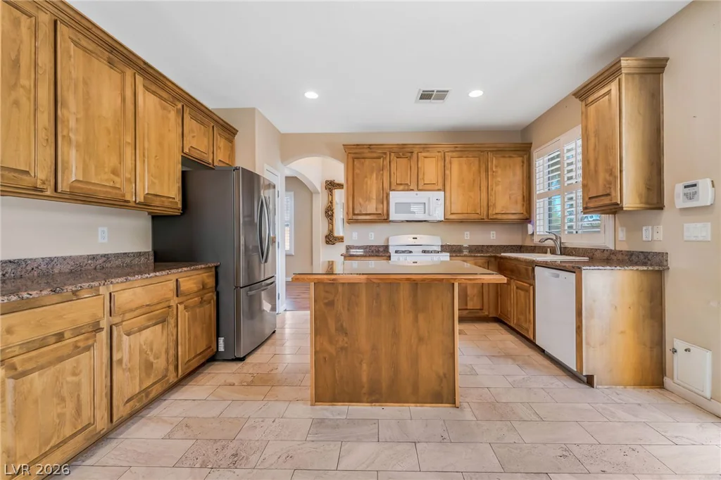 6041 Sundial Crest, Las Vegas, NV 89120