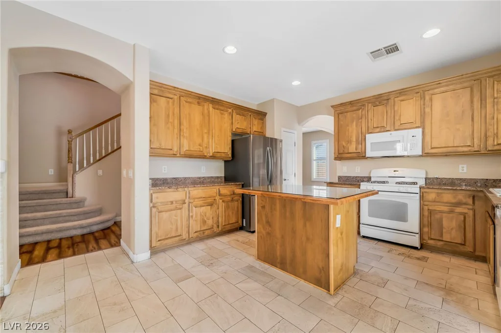 6041 Sundial Crest, Las Vegas, NV 89120