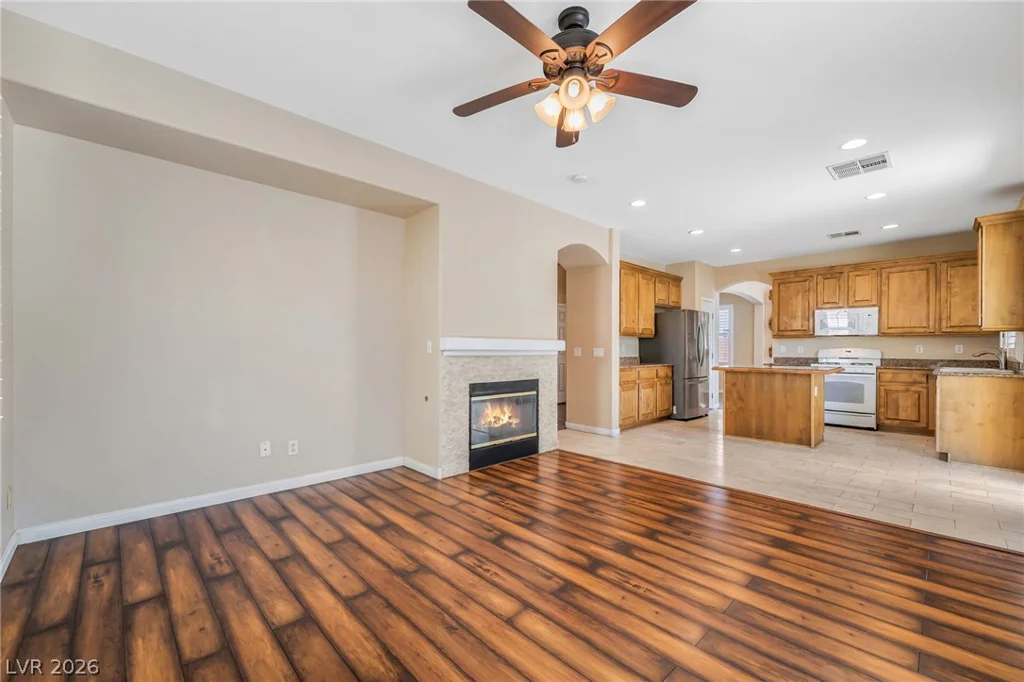 6041 Sundial Crest, Las Vegas, NV 89120