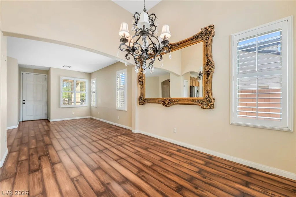 6041 Sundial Crest, Las Vegas, NV 89120