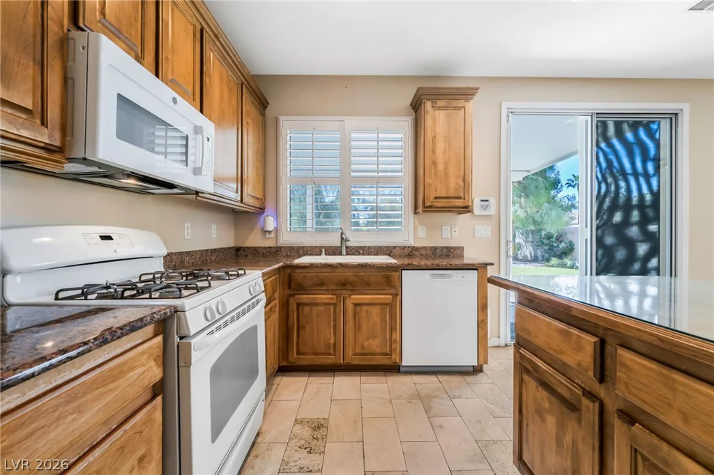 6041 Sundial Crest, Las Vegas, NV 89120