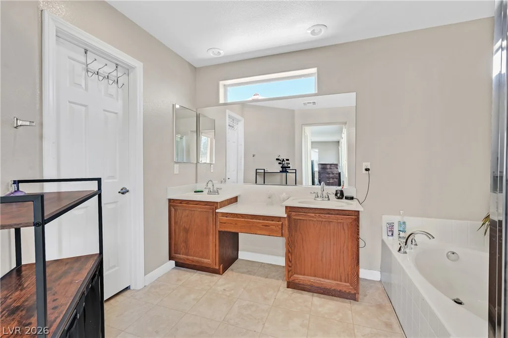 6380 Blue Twilight, Las Vegas, NV 89108
