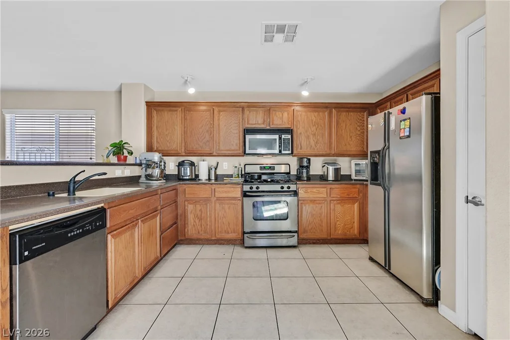 6380 Blue Twilight, Las Vegas, NV 89108