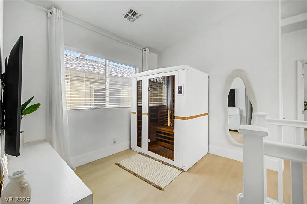 10147 Dragons Meadow, Las Vegas, NV 89148