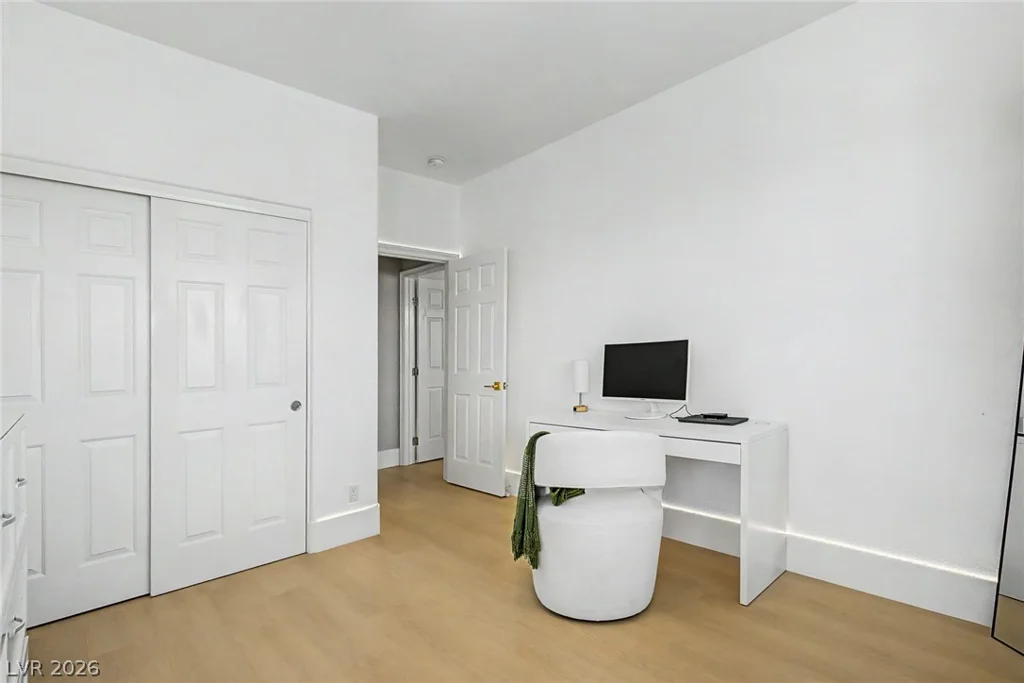 10147 Dragons Meadow, Las Vegas, NV 89148
