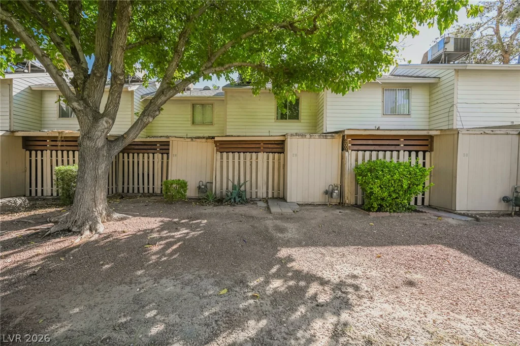 4770 Topaz, Las Vegas, NV 89121