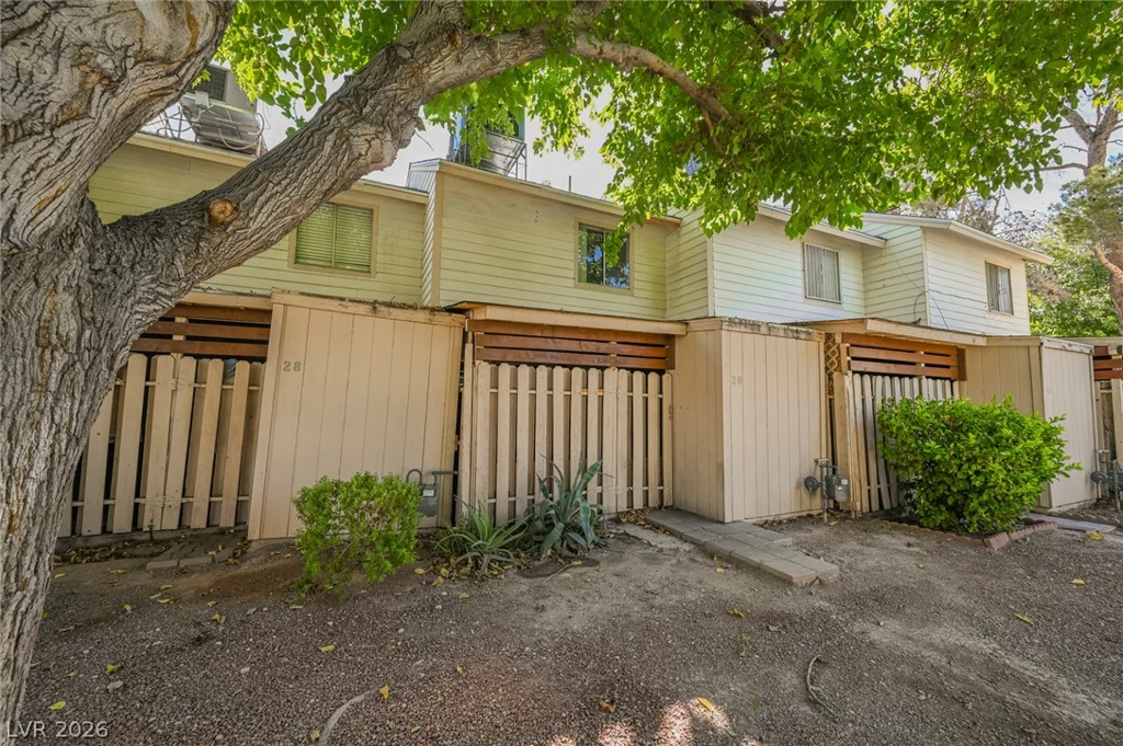4770 Topaz, Las Vegas, NV 89121