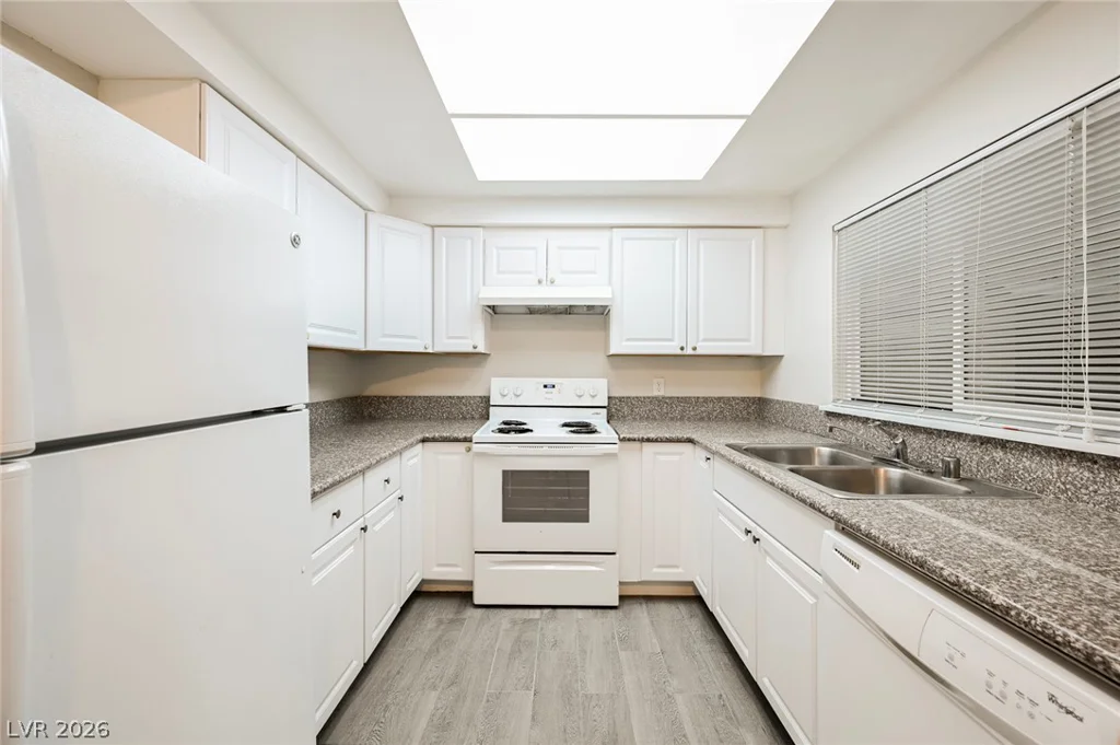 4770 Topaz, Las Vegas, NV 89121