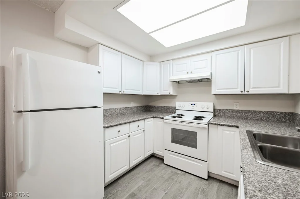 4770 Topaz, Las Vegas, NV 89121