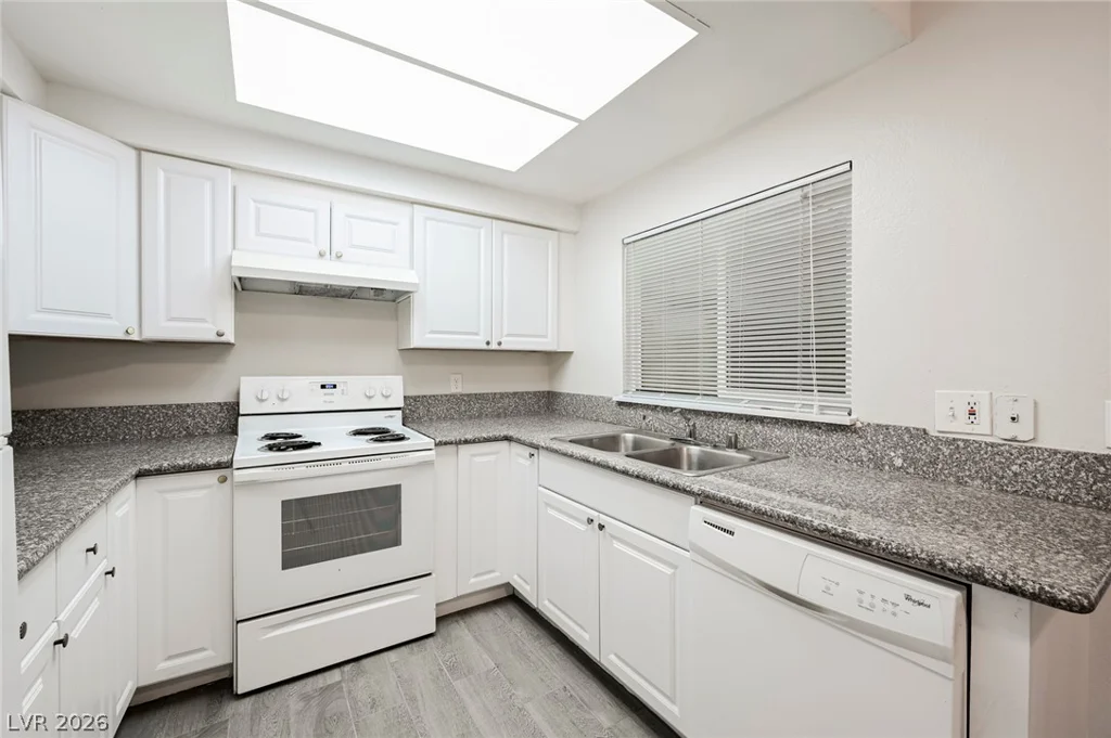 4770 Topaz, Las Vegas, NV 89121