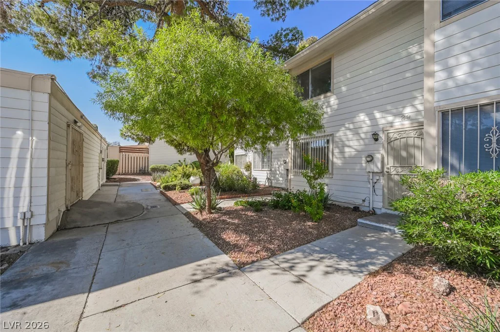 4770 Topaz, Las Vegas, NV 89121