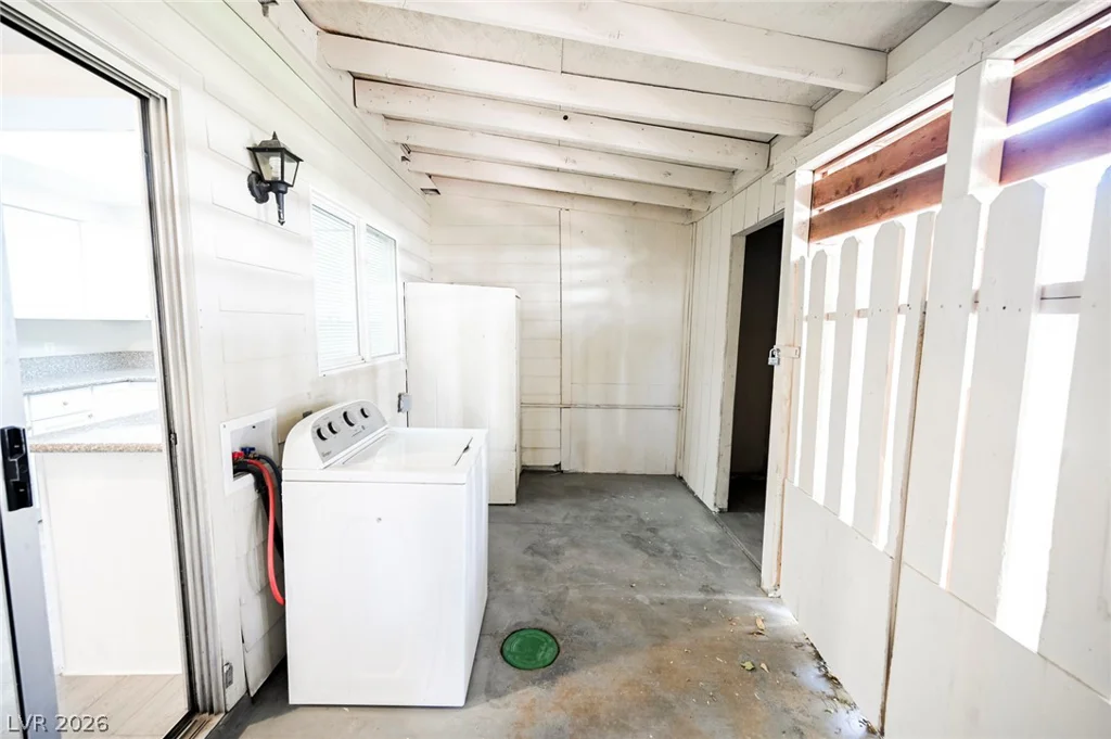 4770 Topaz, Las Vegas, NV 89121