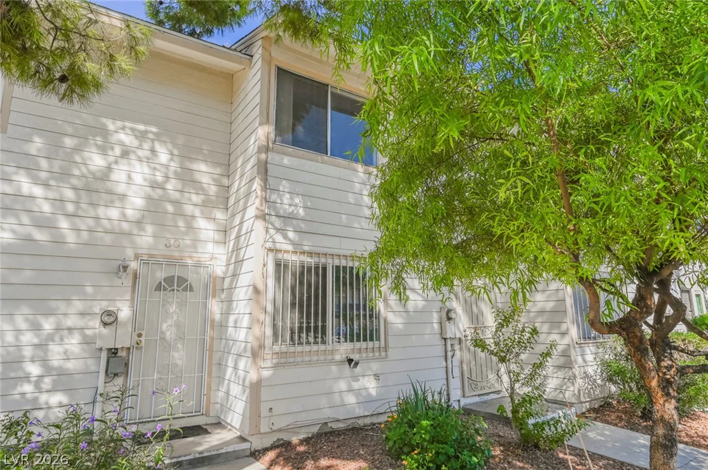 4770 Topaz, Las Vegas, NV 89121