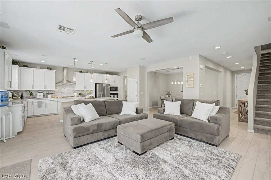 7045 Stockton Dunes, North Las Vegas, NV 89084