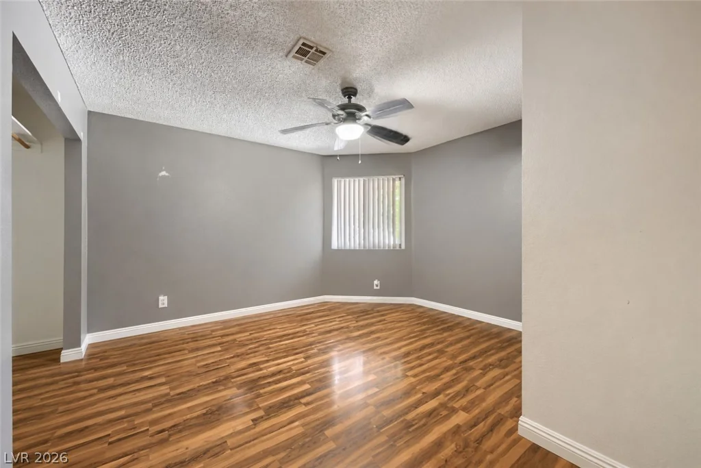 7671 Jones, Las Vegas, NV 89131