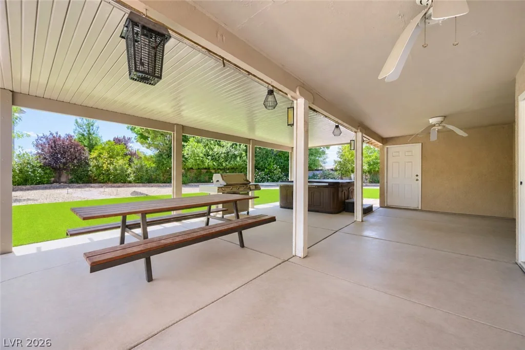 7671 Jones, Las Vegas, NV 89131
