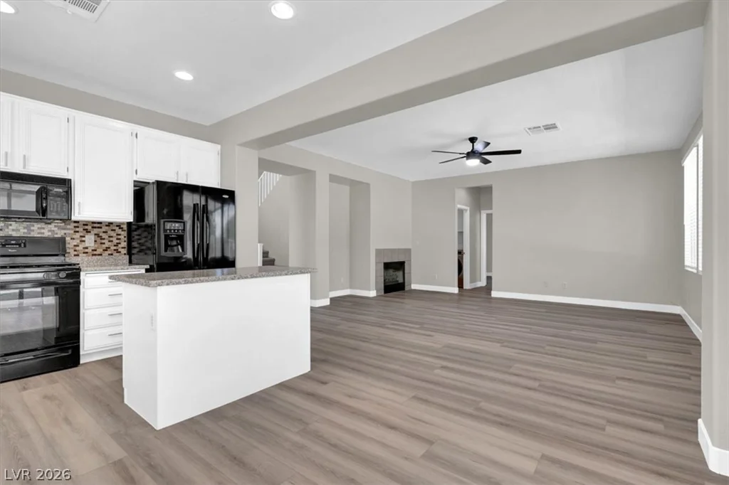 3040 Carbondale, Las Vegas, NV 89135