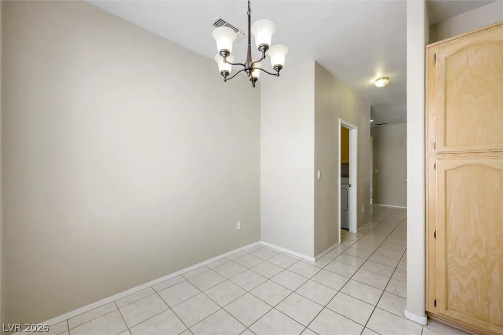 495 Elm Crest, Henderson, NV 89012