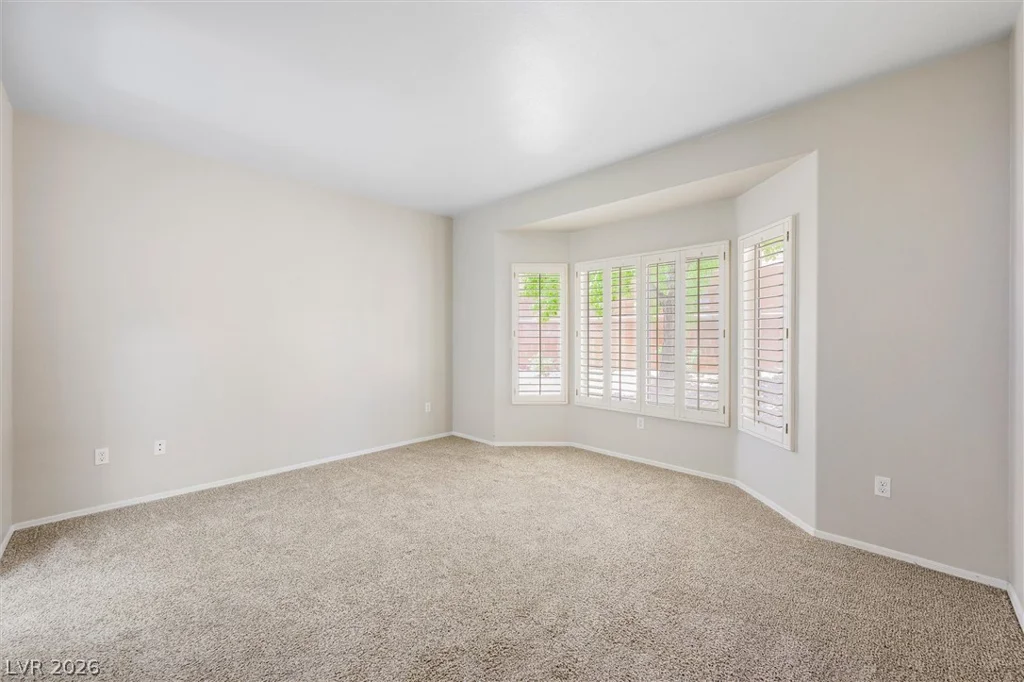 495 Elm Crest, Henderson, NV 89012