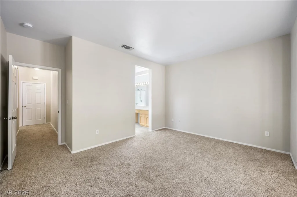495 Elm Crest, Henderson, NV 89012