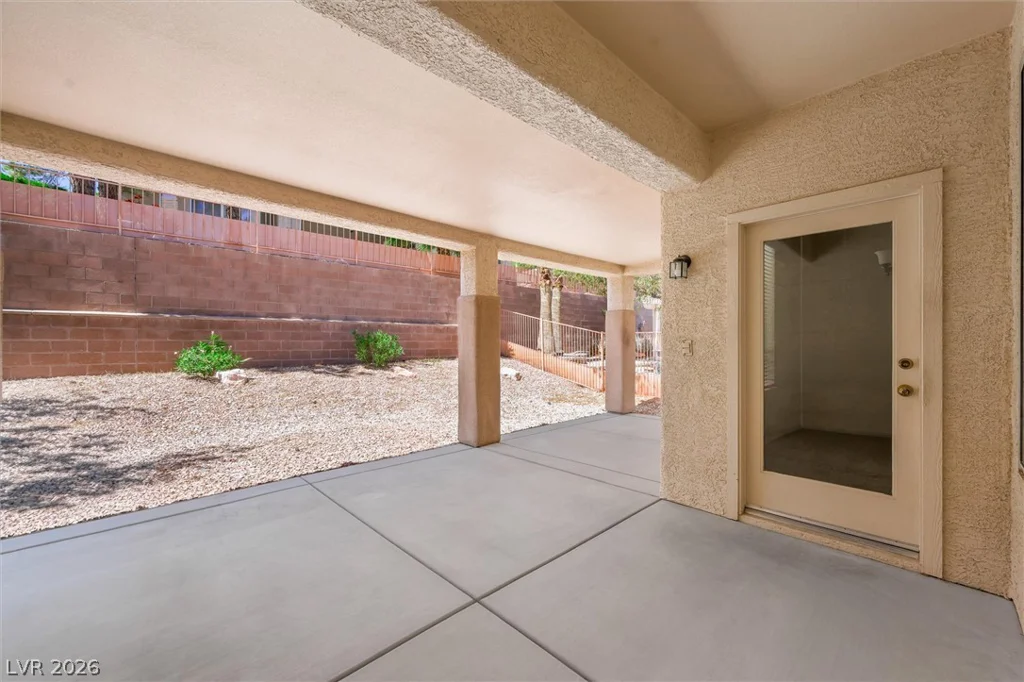 495 Elm Crest, Henderson, NV 89012