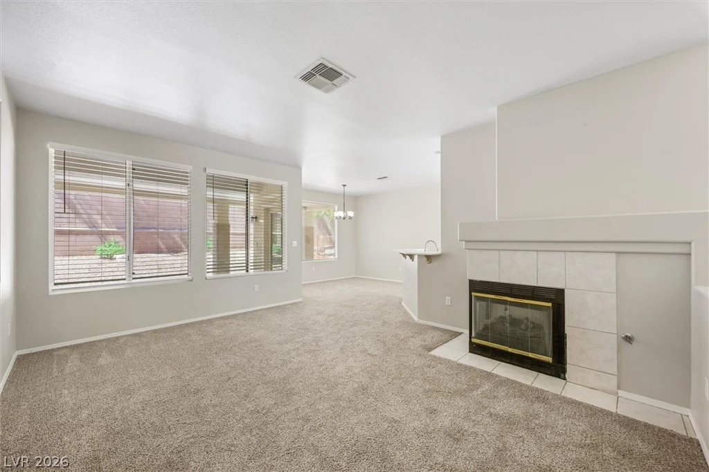 495 Elm Crest, Henderson, NV 89012