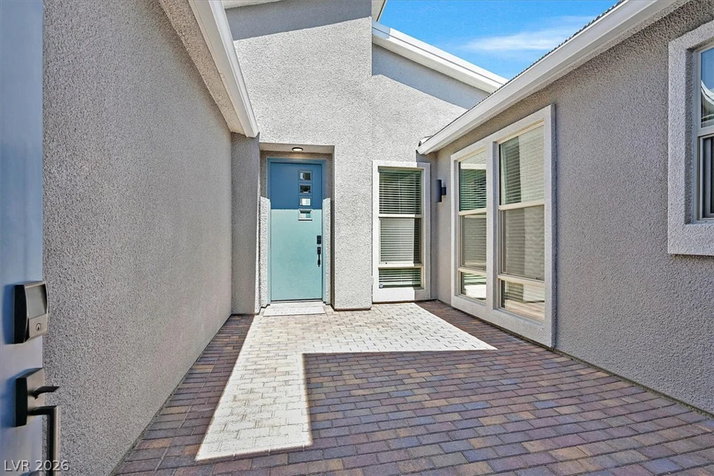 10284 Arrow Range, Las Vegas, NV 89166