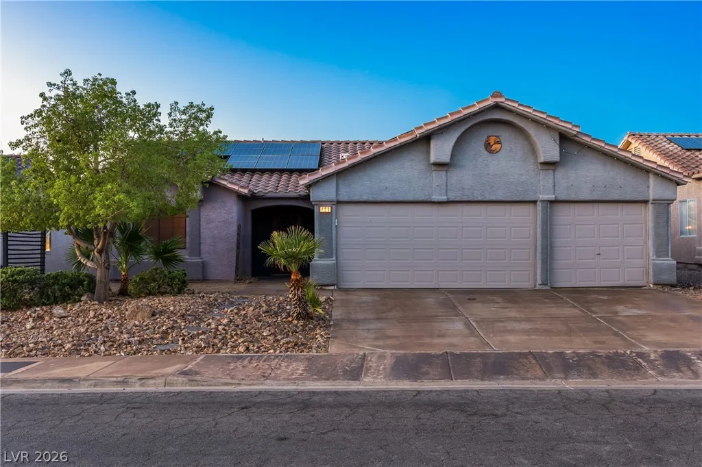 424 Waterwheel Falls, Henderson, NV 89015