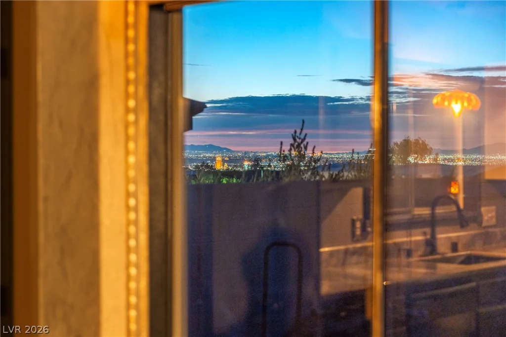 424 Waterwheel Falls, Henderson, NV 89015