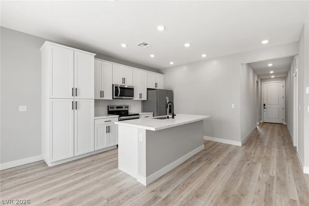3229 Basin Desert, North Las Vegas, NV 89032