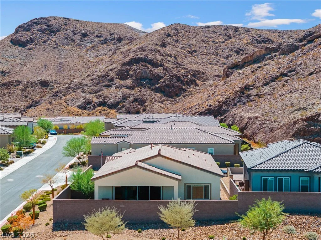 102 Amalfi Coast, Henderson, NV 89011