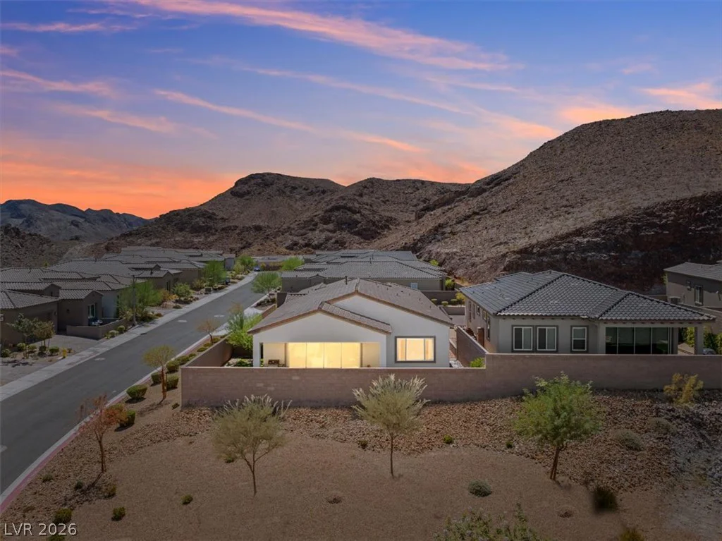 102 Amalfi Coast, Henderson, NV 89011