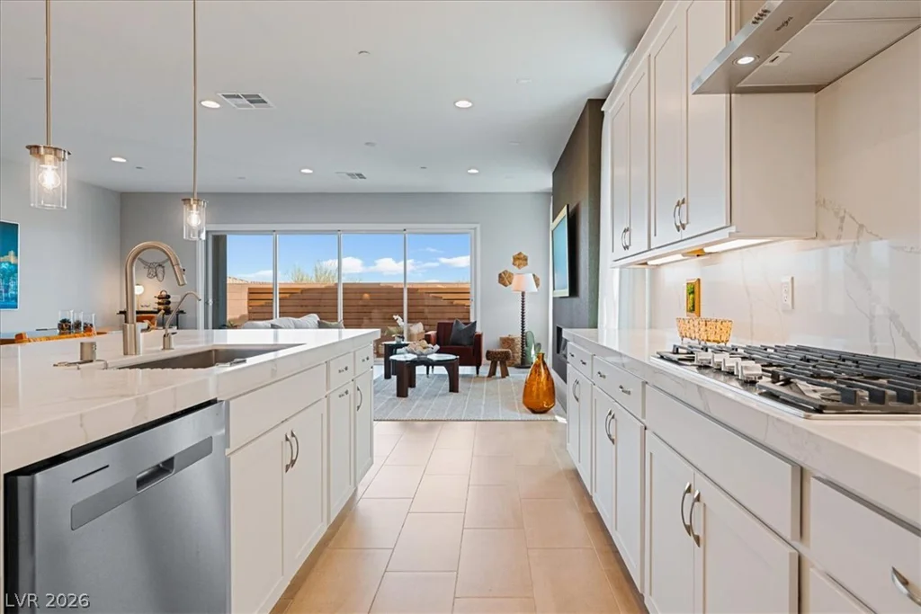 102 Amalfi Coast, Henderson, NV 89011