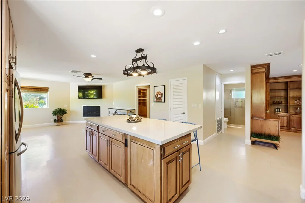 3101 Conners, Las Vegas, NV 89107