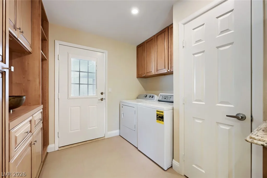 3101 Conners, Las Vegas, NV 89107