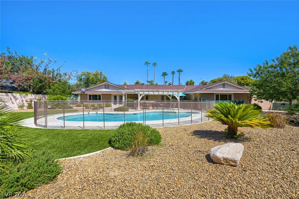 3101 Conners, Las Vegas, NV 89107
