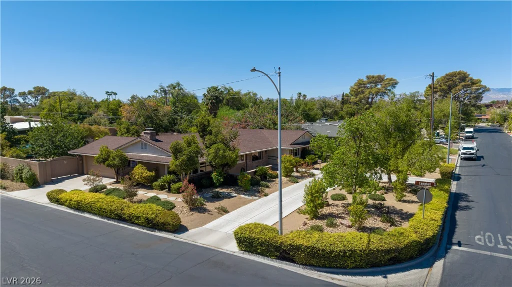3101 Conners, Las Vegas, NV 89107