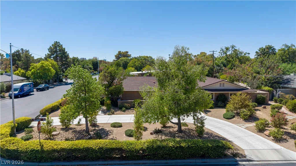 3101 Conners, Las Vegas, NV 89107