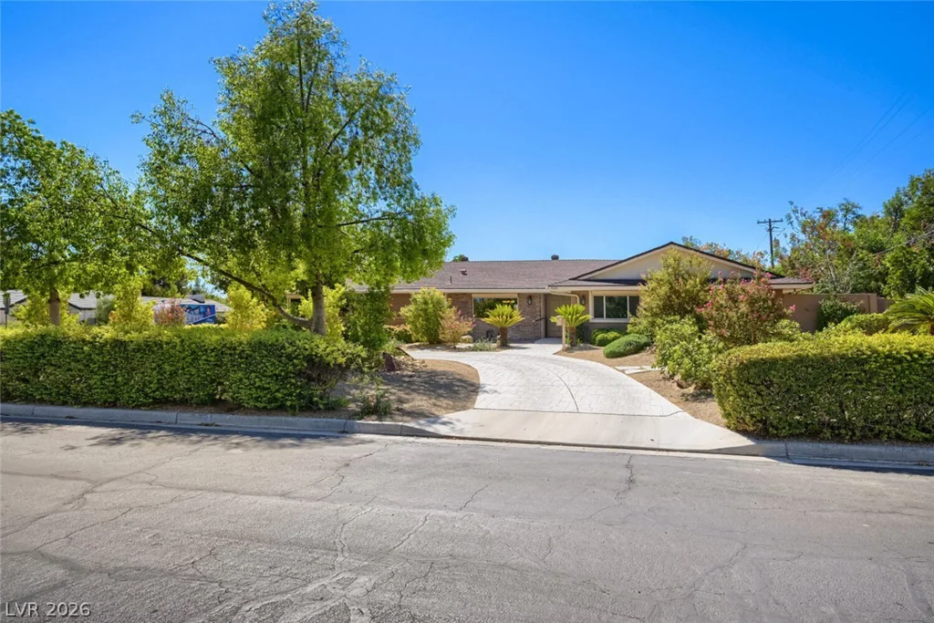 3101 Conners, Las Vegas, NV 89107