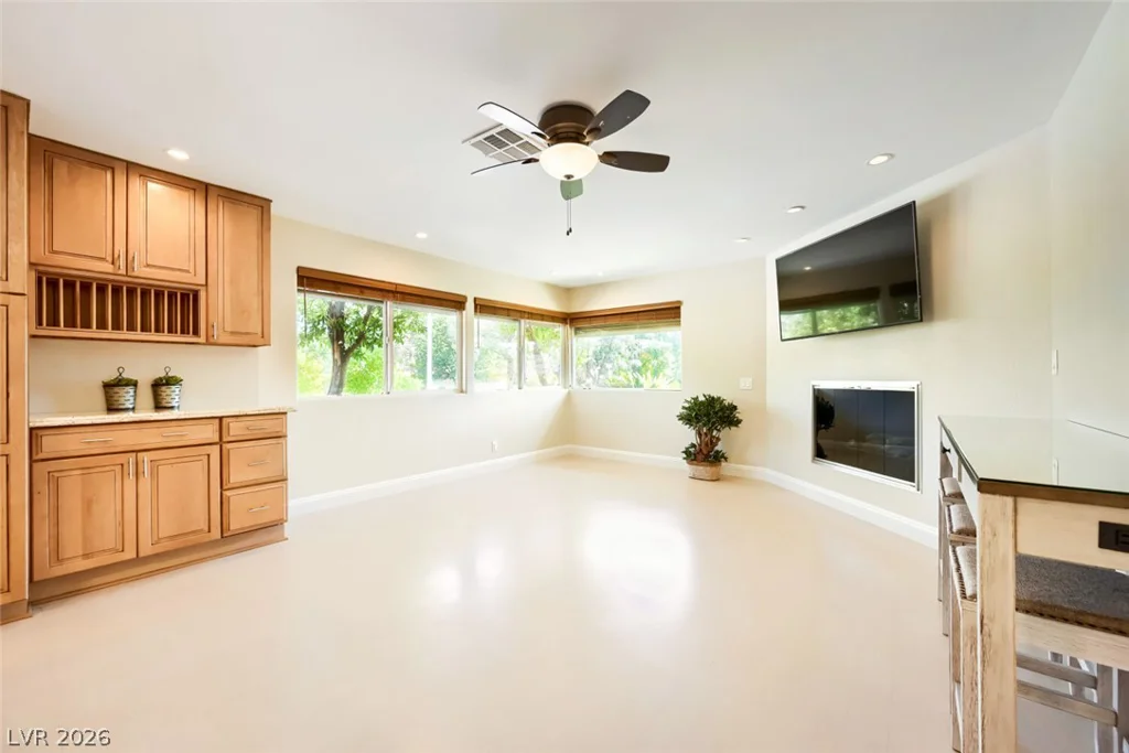3101 Conners, Las Vegas, NV 89107