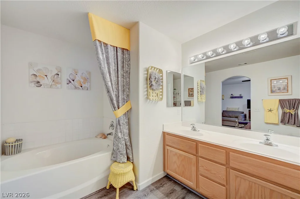 868 Bare Branch, Las Vegas, NV 89123